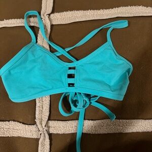 Jolyn tomcat swimsuit top. Worn twice.